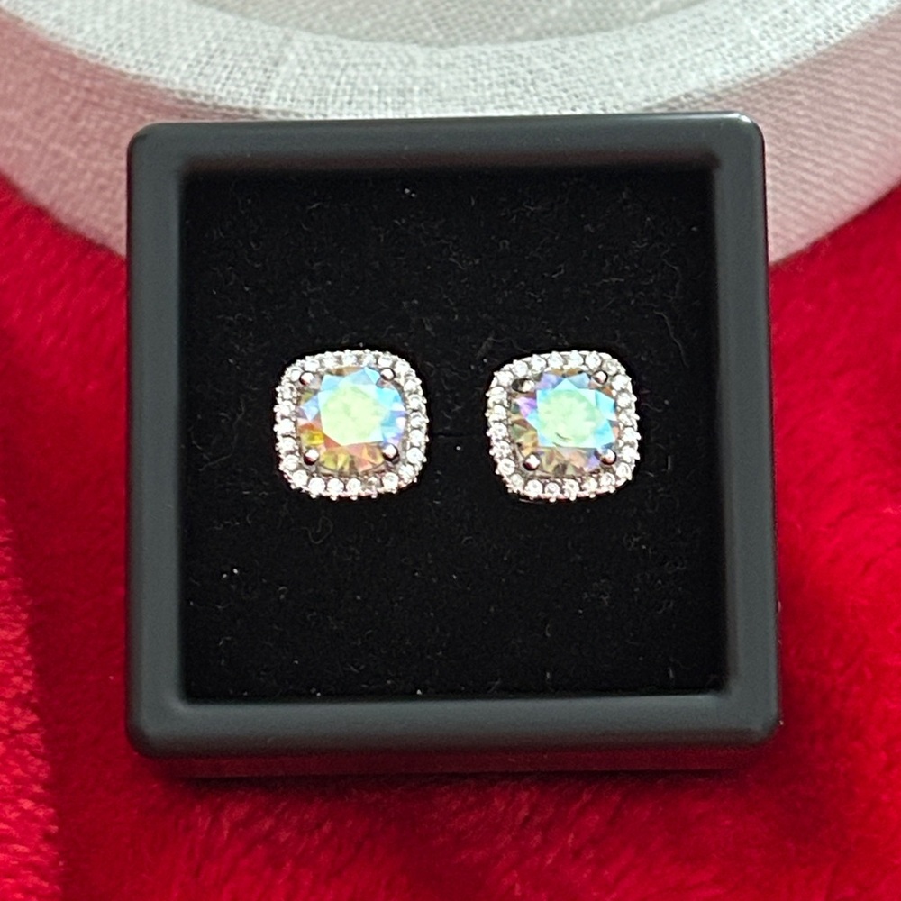 Luxury Moissanite Diamond 2.0 CT Fantasy‎ Blue Halo Earrings Retail $600